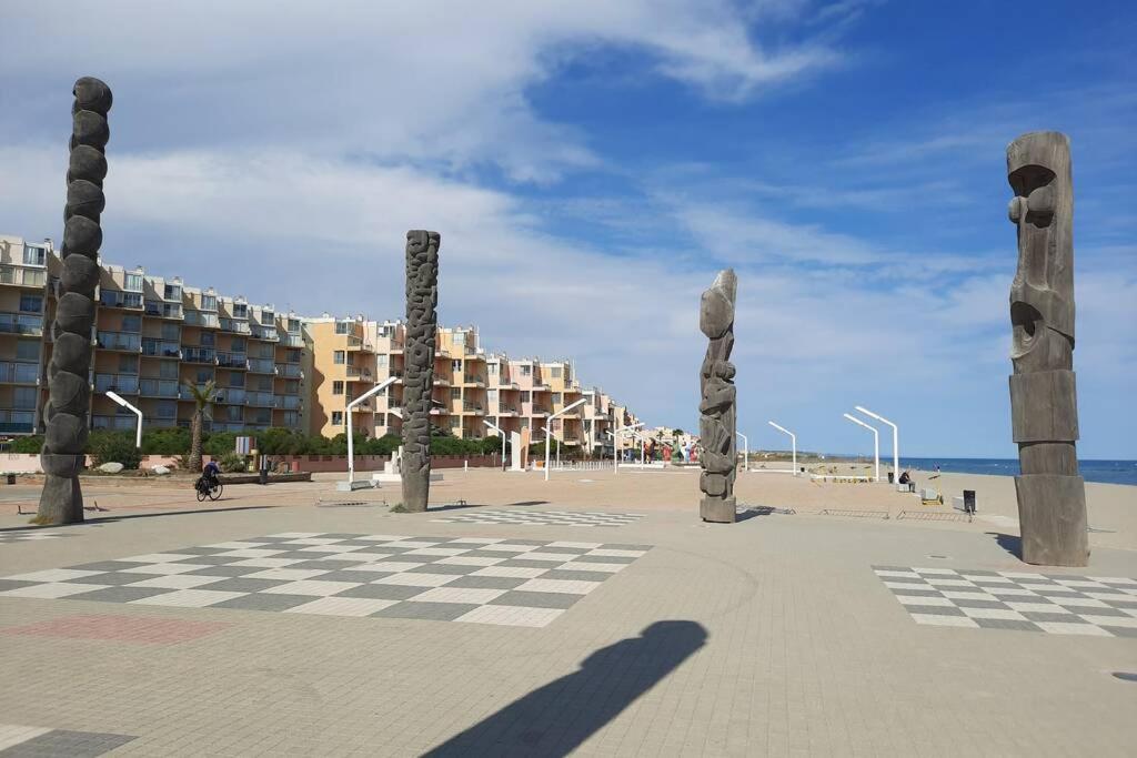 Appartement Vue Mer, Acces Direct Plage, Parking Privatif Le Barcarès Eksteriør billede